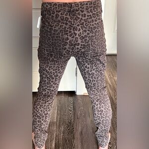 Good American Good Legs muted gray leopard skinny jeans.